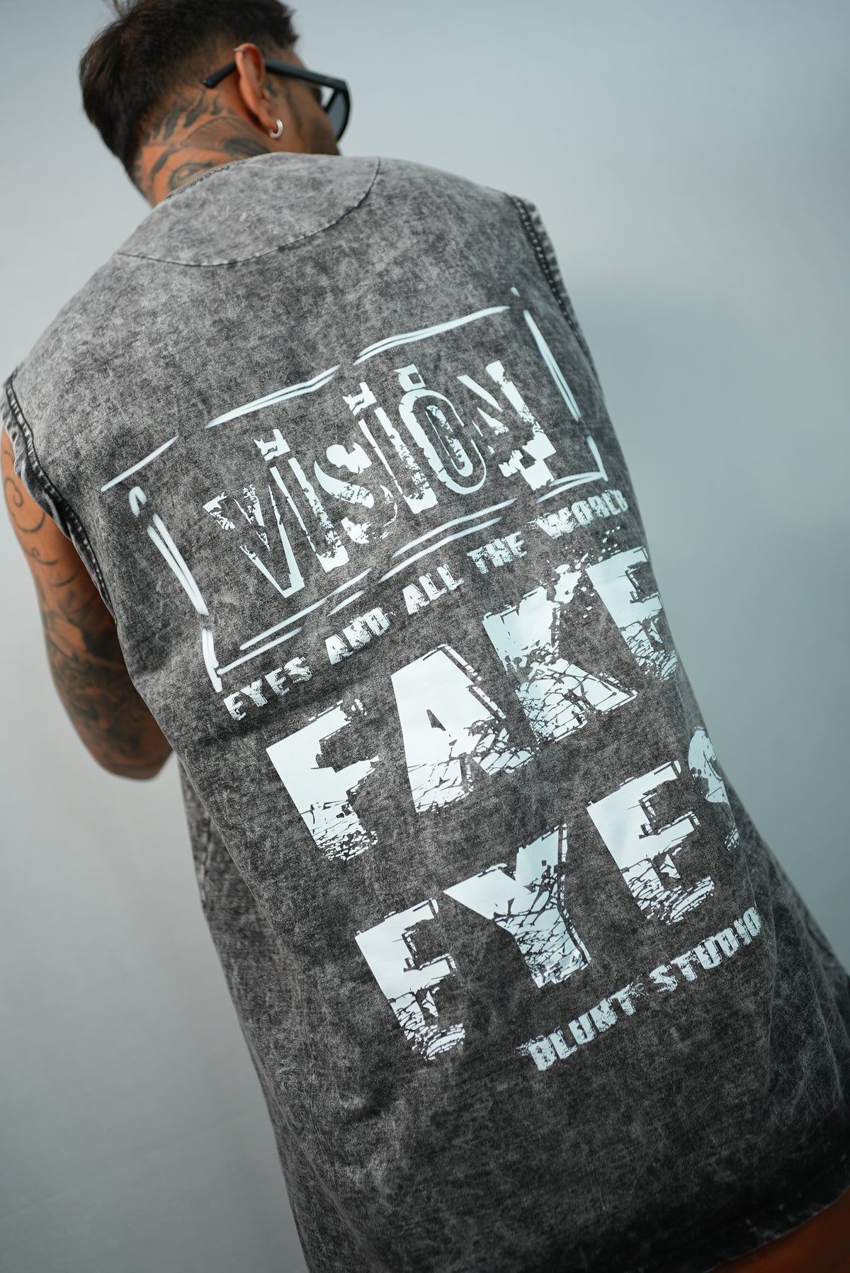 KING OF KINGS — VINTAGE WASH TANK