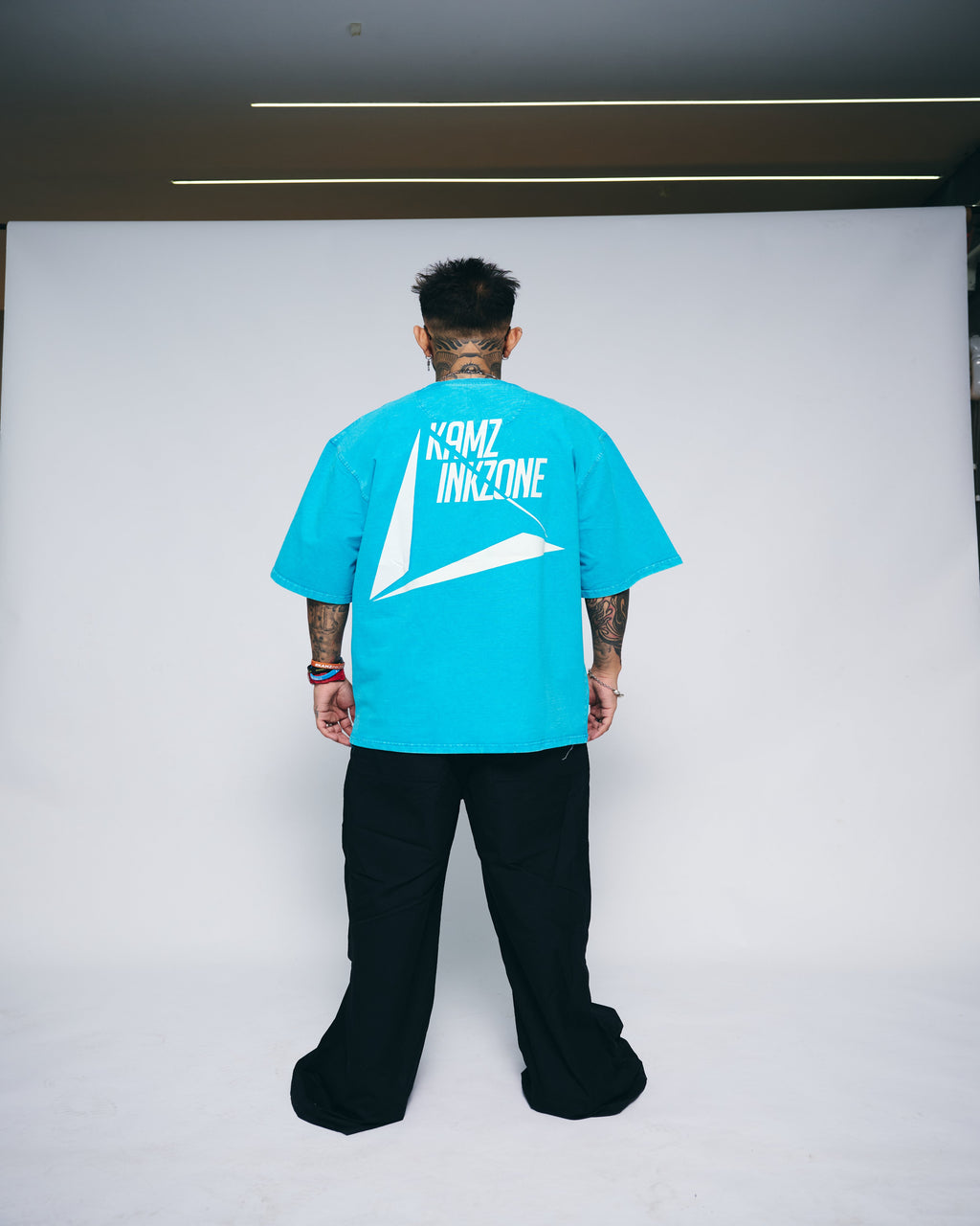 CORE IDENTITY — AQUA WASH OVERSIZED TEE